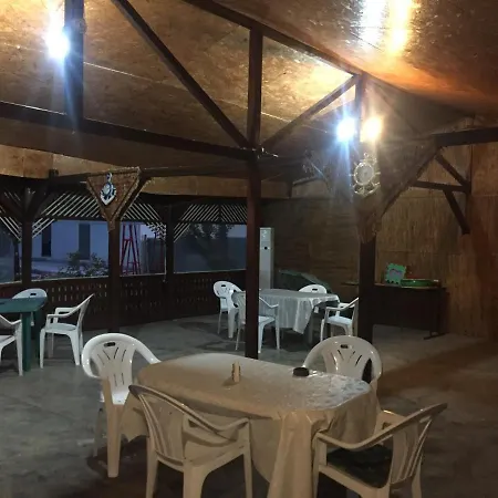 בית הארחה Casa Cleopatra Două Mai